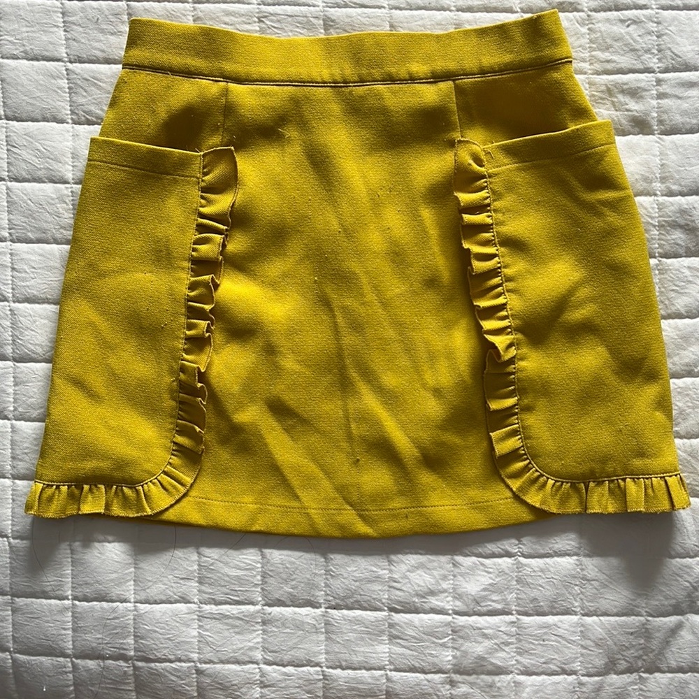 yellow mini skirt from After Market. Size: small
